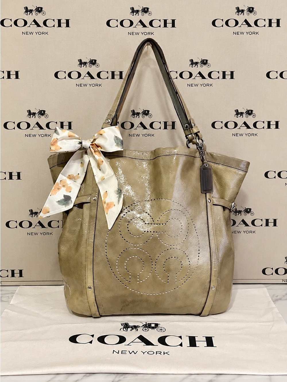 Coach. 3 Piece: Audrey Andie Cinched Tote Bag with Free Dust Bag and Bag Scarf. - Picture 10 of 16